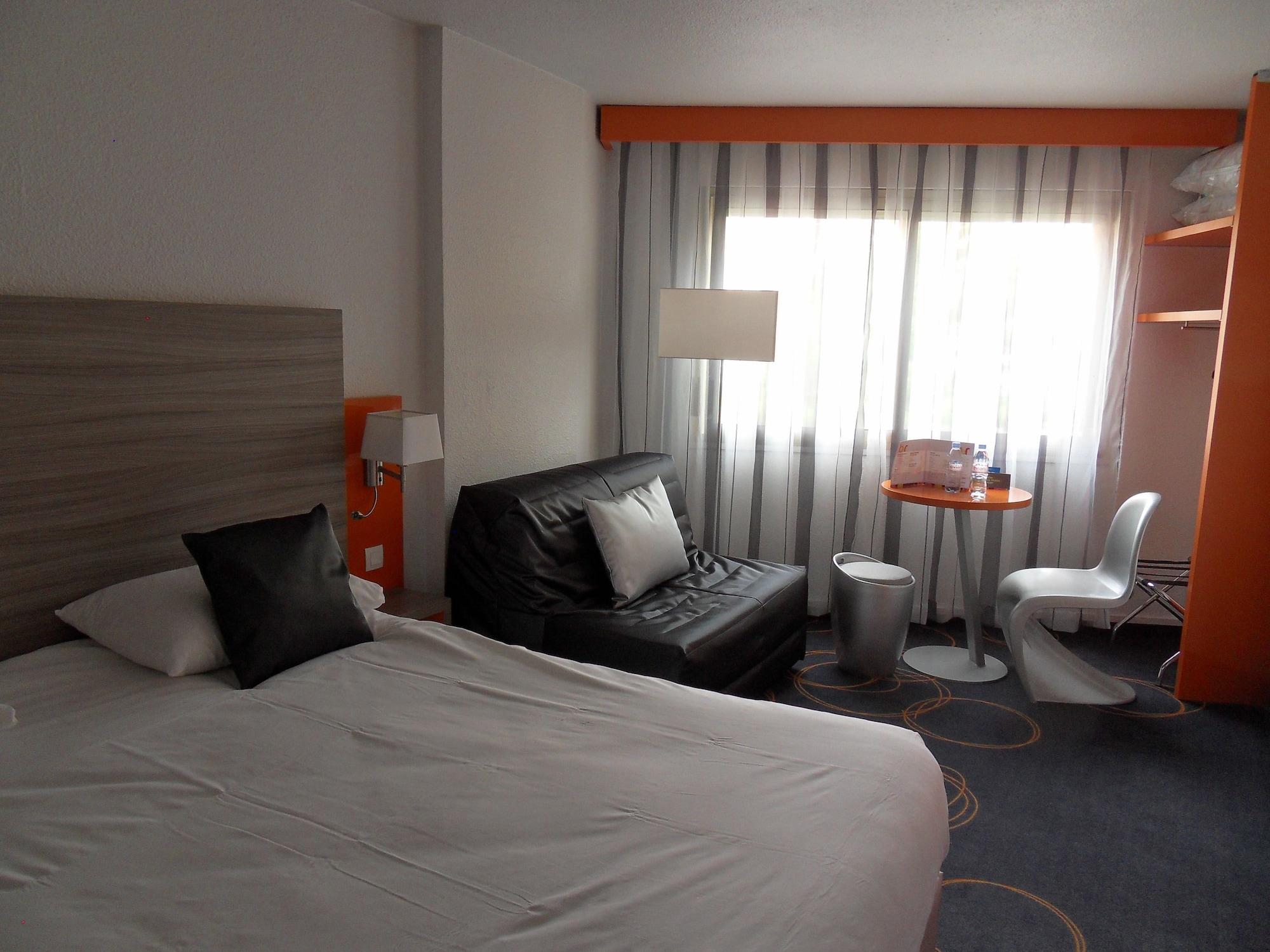 Hotel Ibis Styles Grenoble Centre Gare Exterior foto