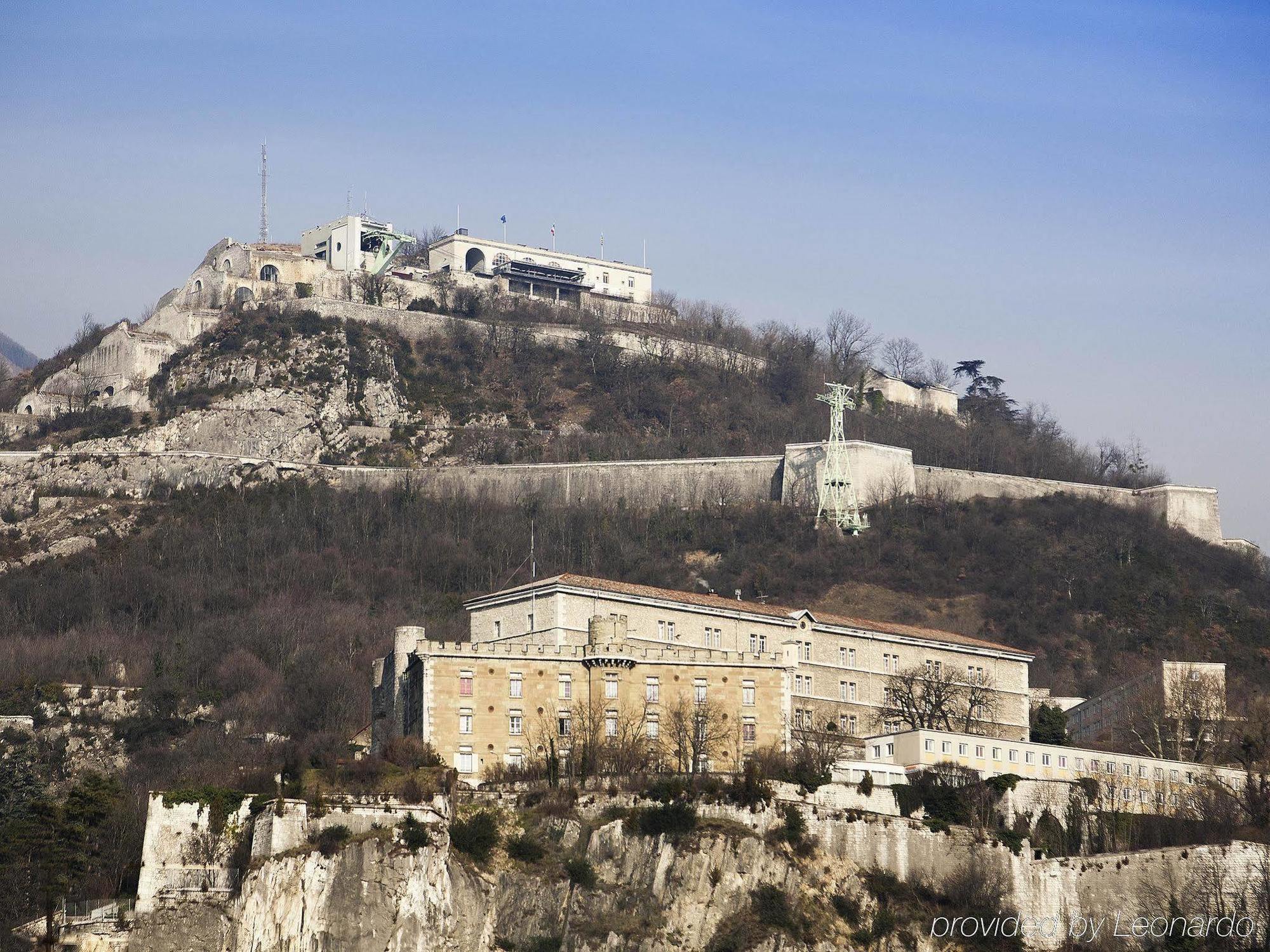 Hotel Ibis Styles Grenoble Centre Gare Exterior foto