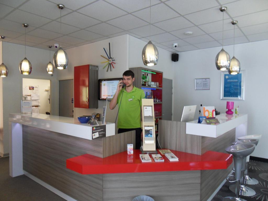 Hotel Ibis Styles Grenoble Centre Gare Exterior foto