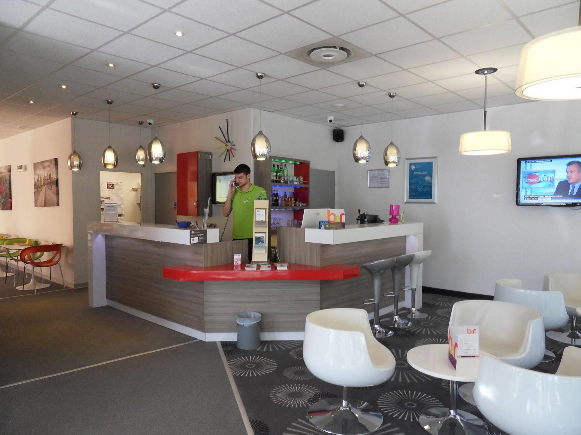 Hotel Ibis Styles Grenoble Centre Gare Exterior foto