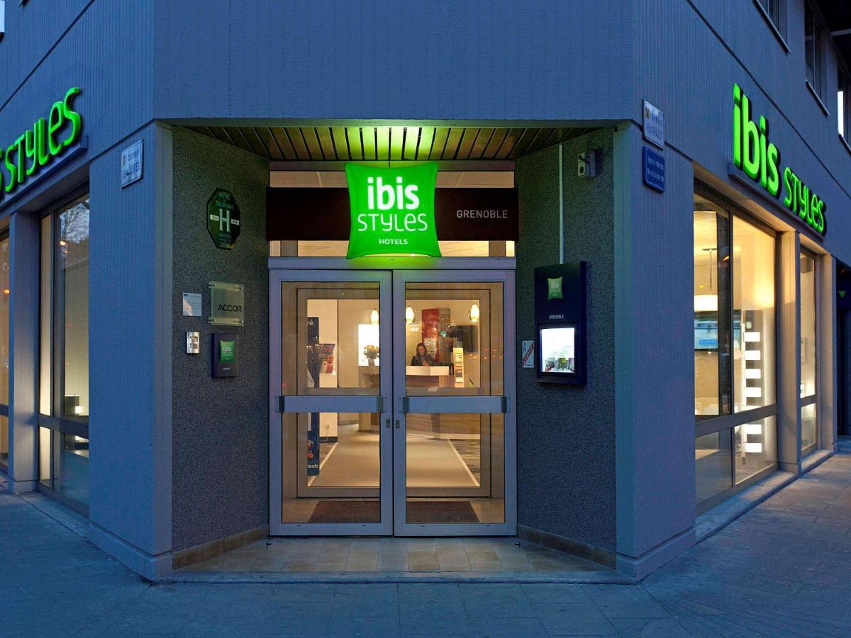 Hotel Ibis Styles Grenoble Centre Gare Exterior foto